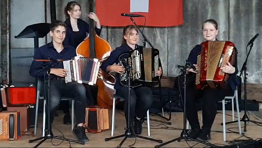 familienkapelle zmoos art jura